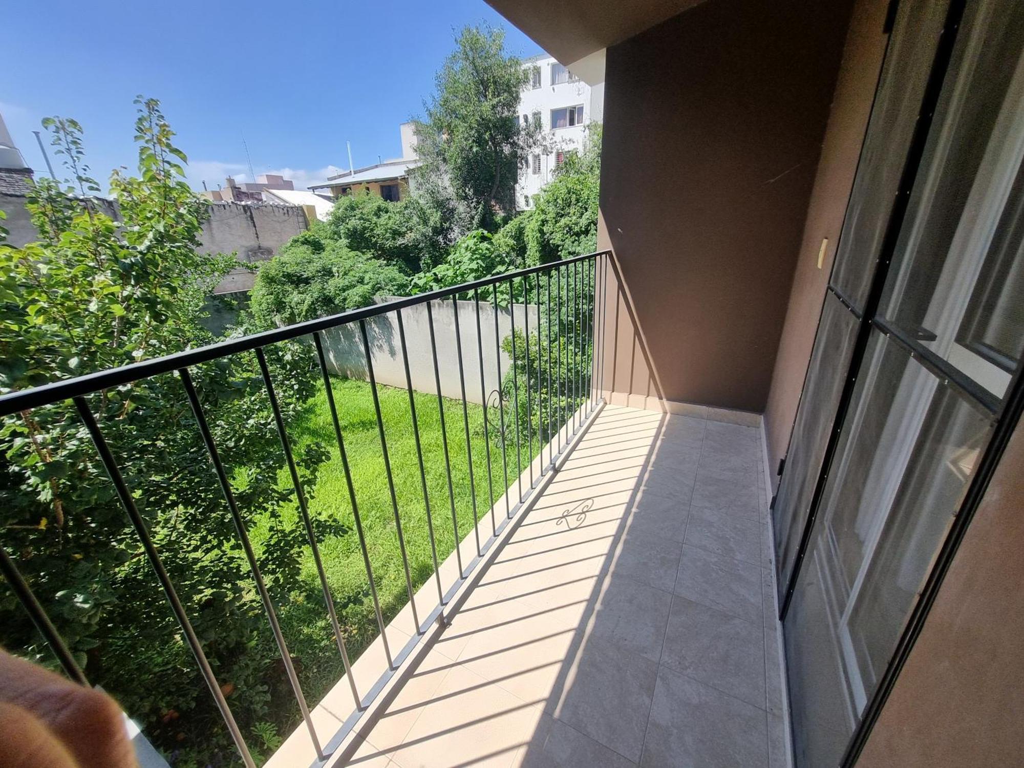 Temporario Brown Apartment *